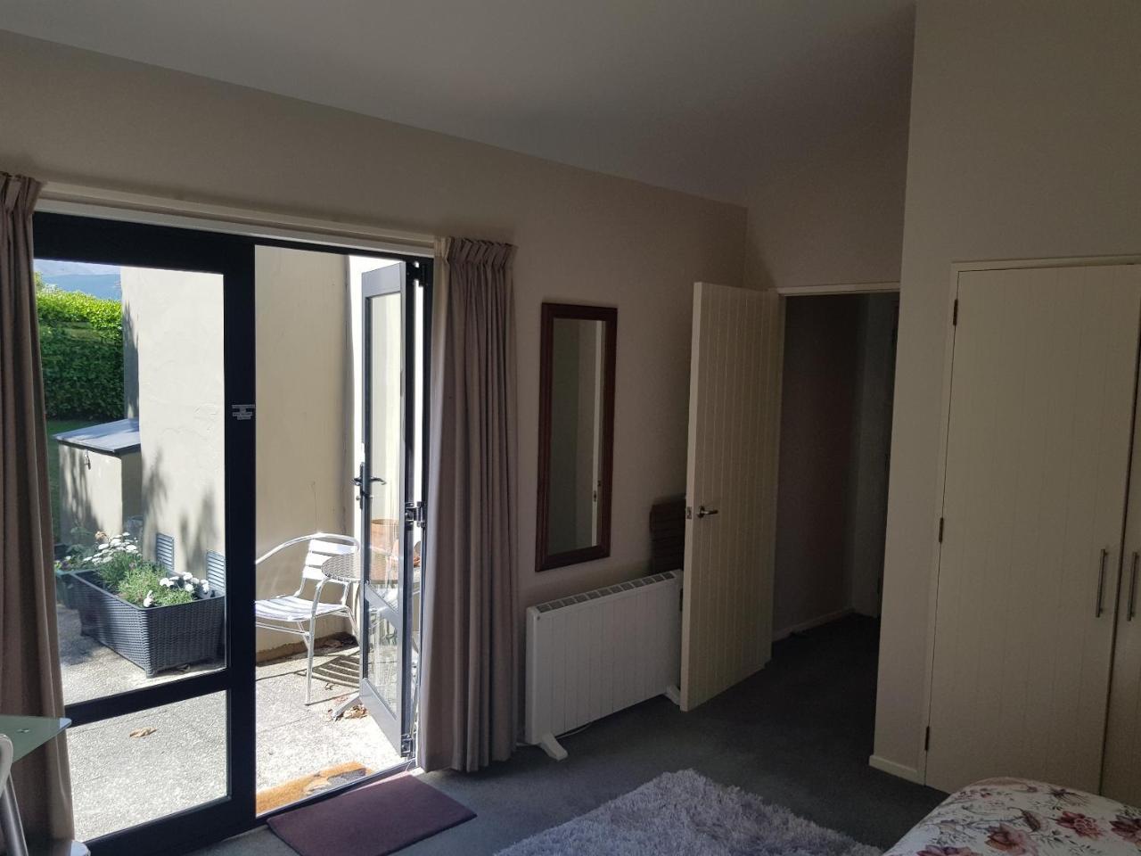 Haven Sanctuary Suite With Private Entrance Квинстаун Экстерьер фото